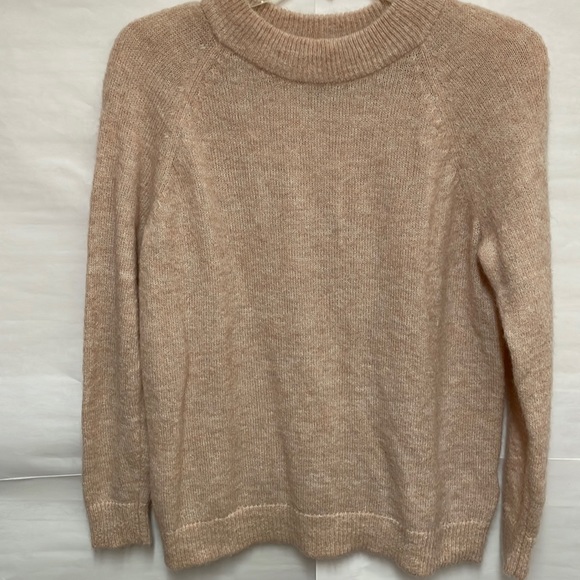 EUC- Women’s H&M Pullover Sweater - S - Picture 3 of 8